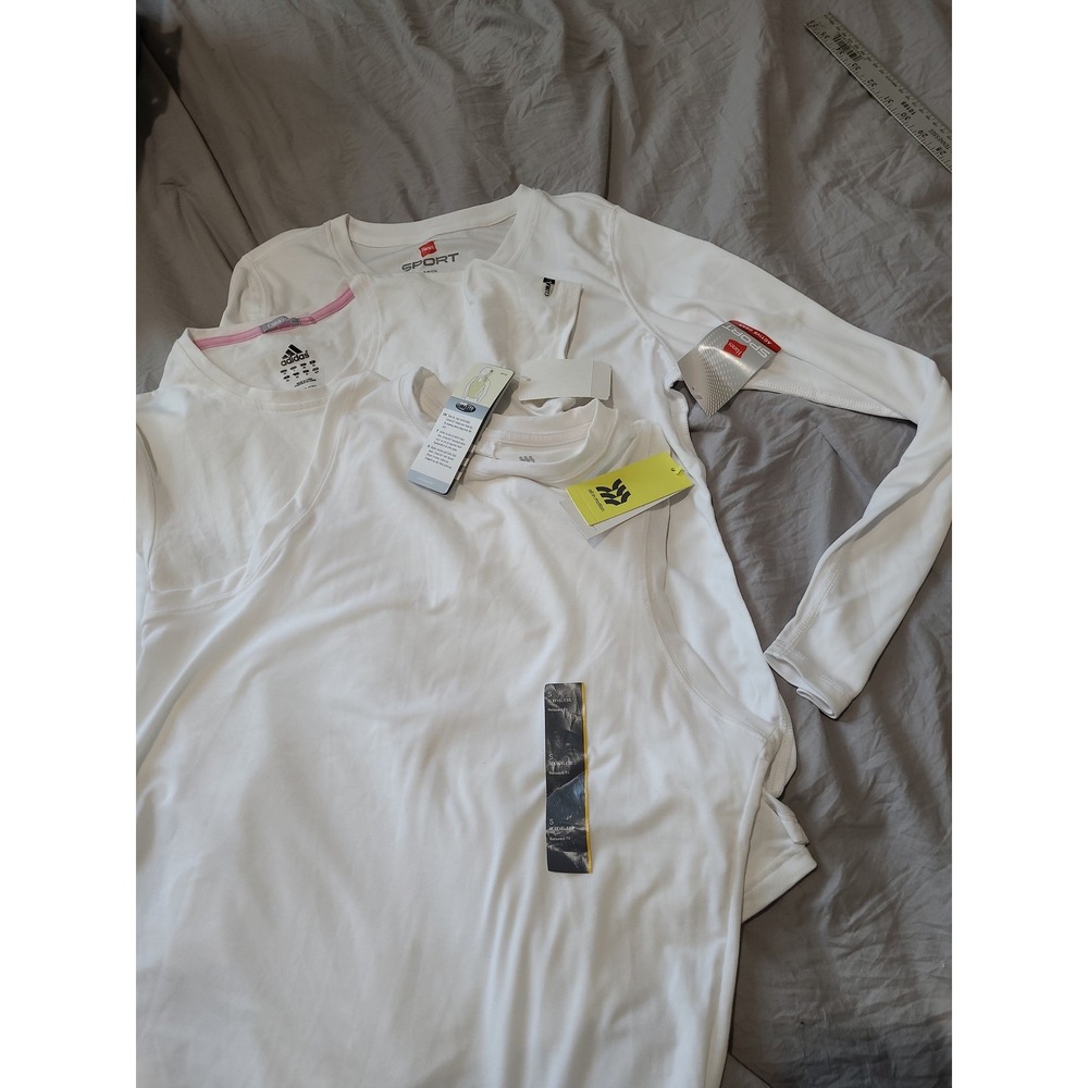 Athletic Tops NWT LOT OF 3 white Womens SZ Sm. Workout yoga  gym sport NWT